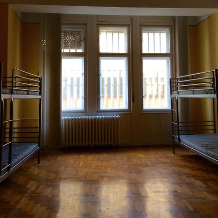 Comebackpackers Budapest Exteriör bild
