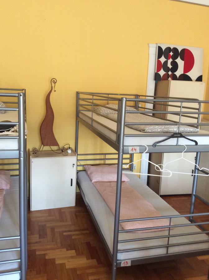 Comebackpackers Budapest Exteriör bild